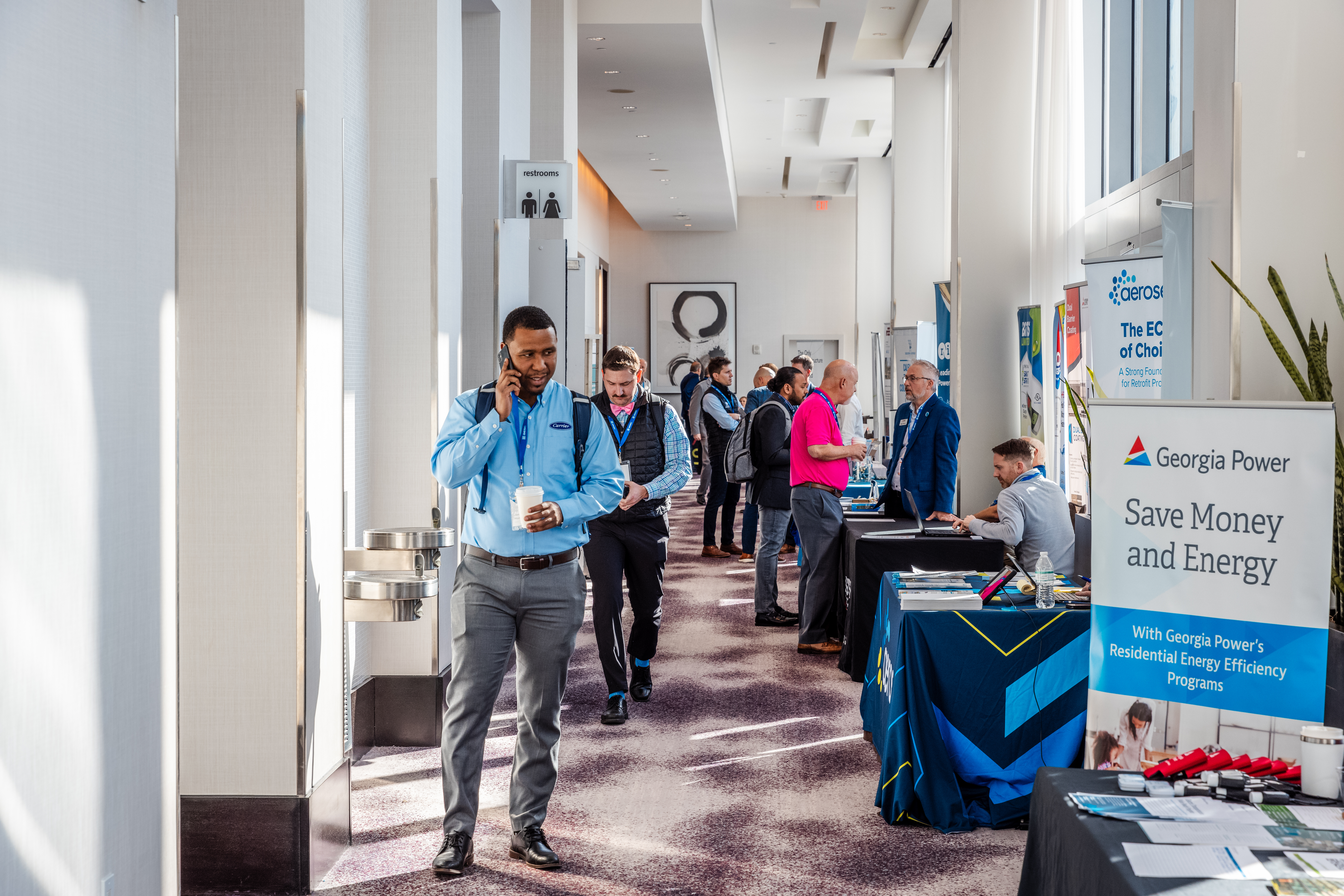 our excellent energy staff セントラル下丹田 our excellent energy staff セントラル下丹田